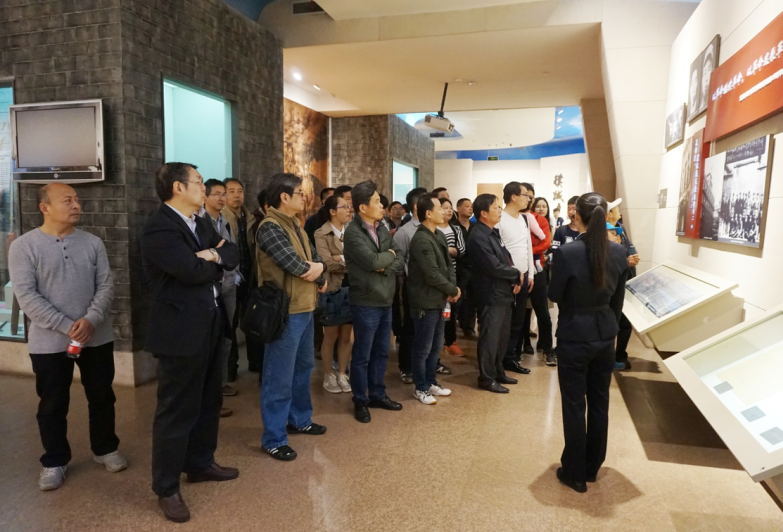 20170425257243.jpg 4UST[DDS((U5H`MTI9(YAE3_看图王_看图王.jpg